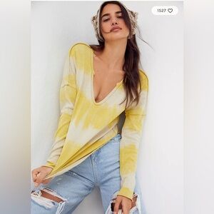 We The Free Yellow and Cream Long Sleeve Top Size XS